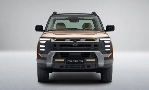 郑州日产锋坦皮卡正式上市燃油混动双动力参数配置