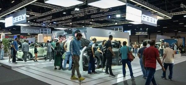 吉利汽车巴西车展纯电车型Geely EX5和Geely EX2