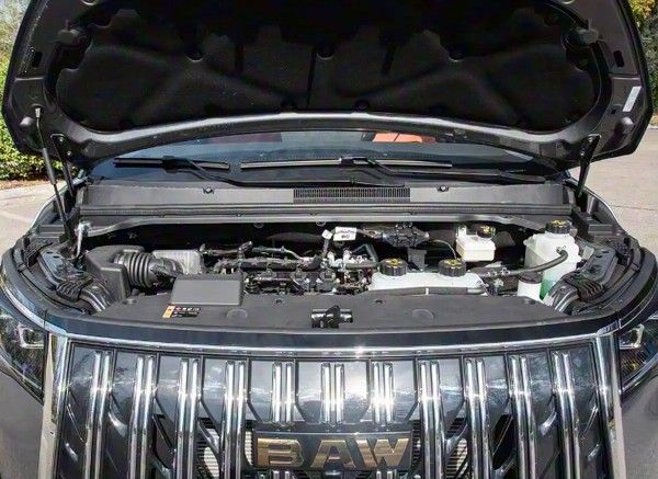 北京汽车全新中大型MPV锐胜M8将于12月5日上市