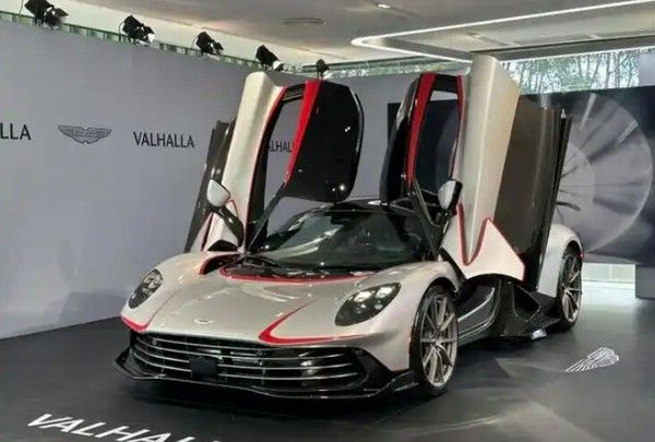 阿斯顿·马丁Valhalla量产版插混超级跑车限量999台