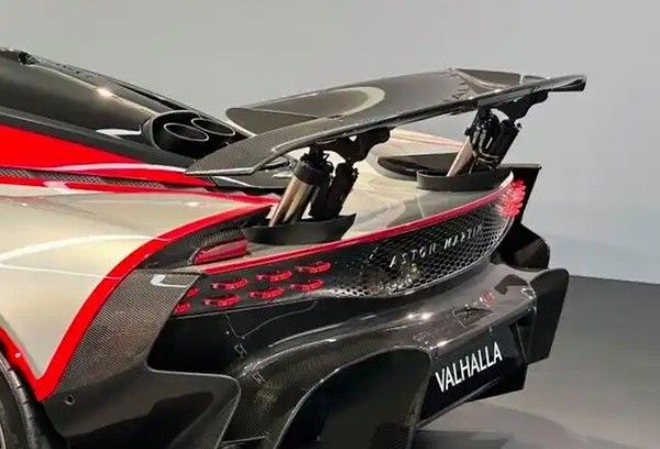 阿斯顿·马丁Valhalla量产版插混超级跑车限量999台