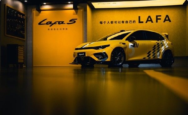 零跑汽车发布新款高颜值运动轿跑电池终身免费质保