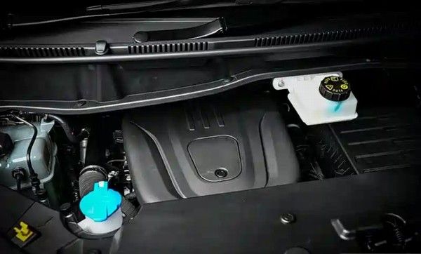 魏牌高山右舵版泰国市场上市价格命名WEY G9 Hi4