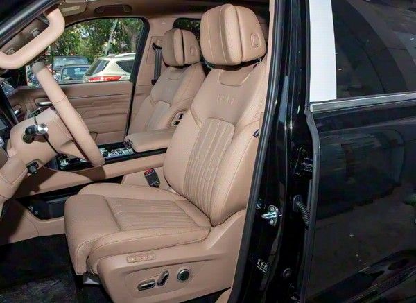 中大型SUV北京越野BJ60增程行政版上市价格参数