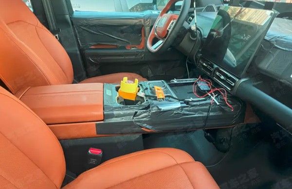 捷途纵横F700量产版无伪装谍照越野皮卡鲲鹏超混