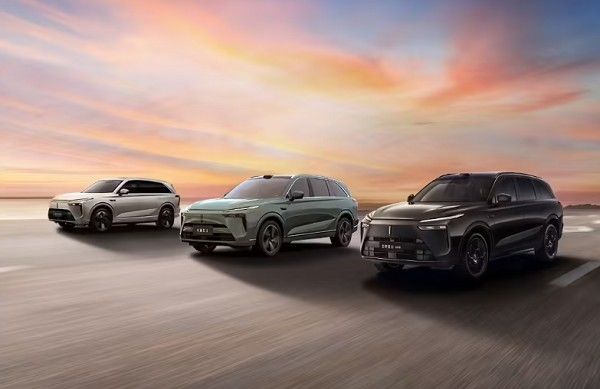 长城汽车VLA大模型首次应用魏牌全新蓝山智能进阶版