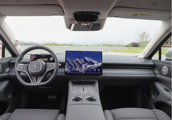 岚图追光L预售价定档12月10日将正式上市价格参数