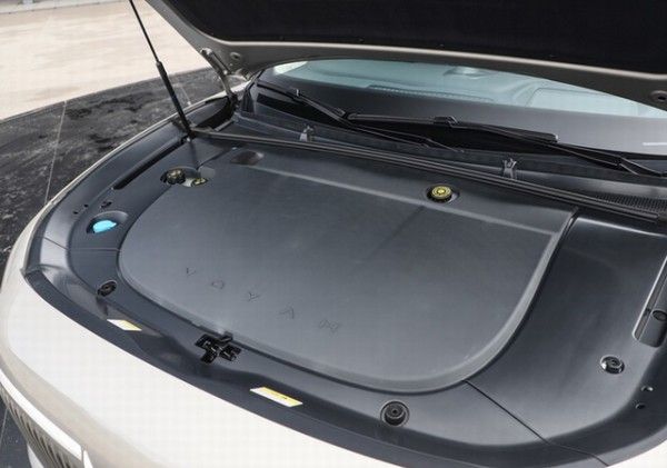 岚图追光L预售价定档12月10日将正式上市价格参数