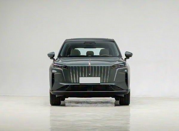 红旗HS6 PHEV全新插混中大型SUV将12月12日上市