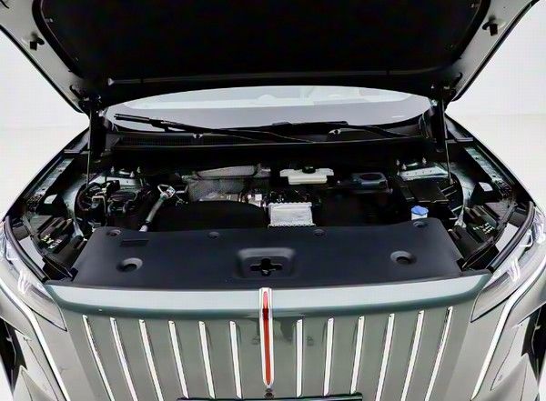 红旗HS6 PHEV全新插混中大型SUV将12月12日上市