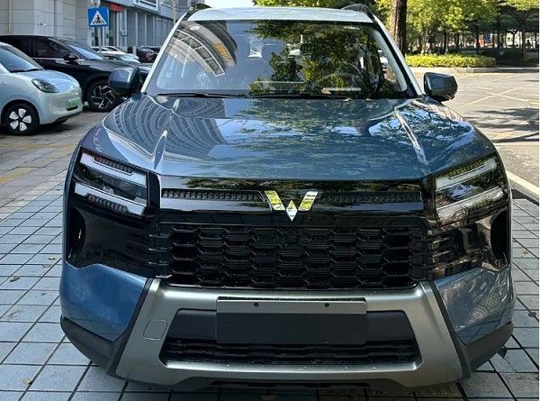 五菱宏光侠量产版实车图该车未来或将命名星光560