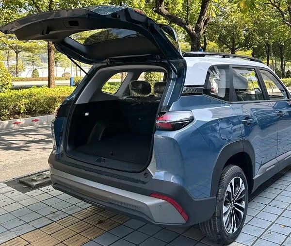 五菱宏光侠量产版实车图该车未来或将命名星光560