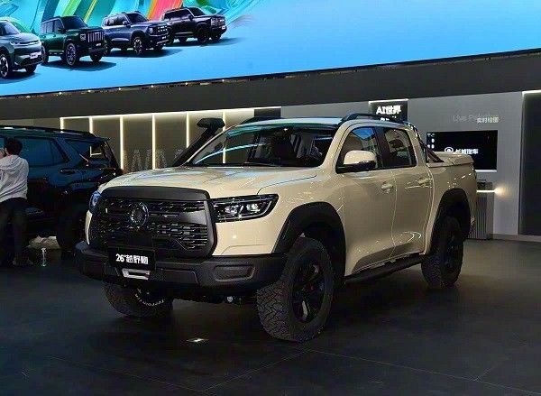 长城炮山地版主打动力爬坡新车将12月2日正式上市