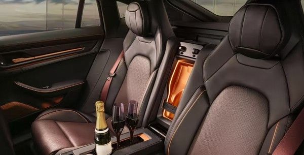 保时捷Panamera Turbo定制版官图高性能插混版本