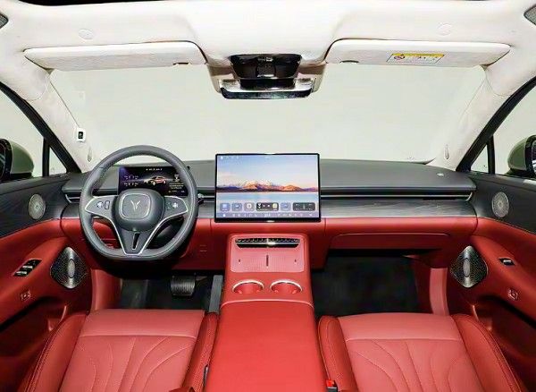 岚图品牌全新中大型轿车岚图追光L将于12月上市交付