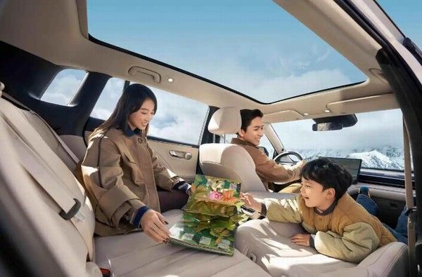 紧凑型SUV广汽埃安i60配置参数价格十大专属权益