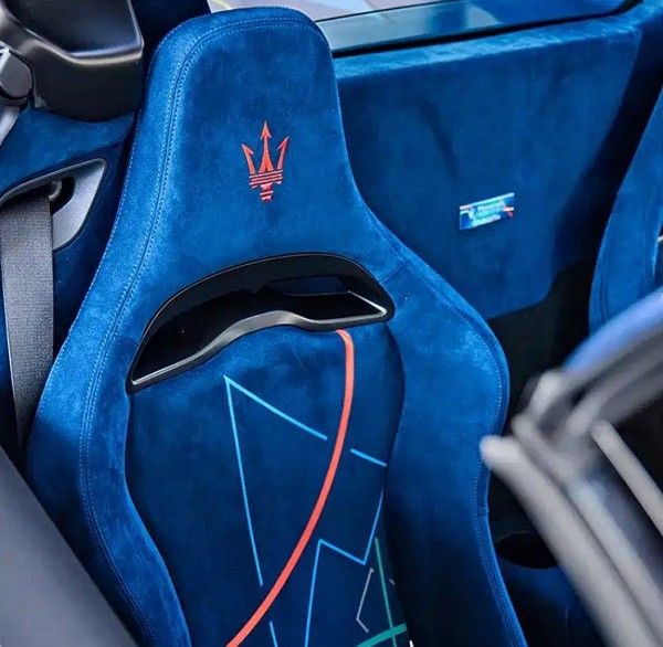 玛莎拉蒂MC20“Opera d’Arte”敞篷特别版个性化定制