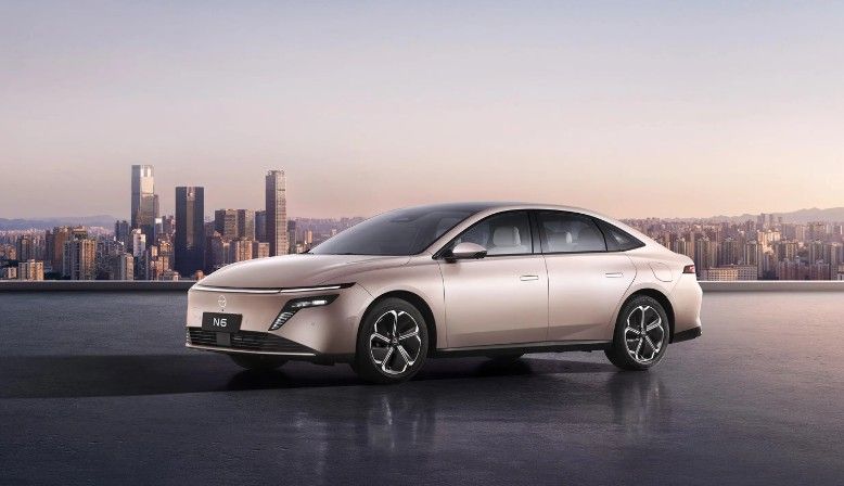 东风日产全新插电式混合动力中型车日产N6正式上市