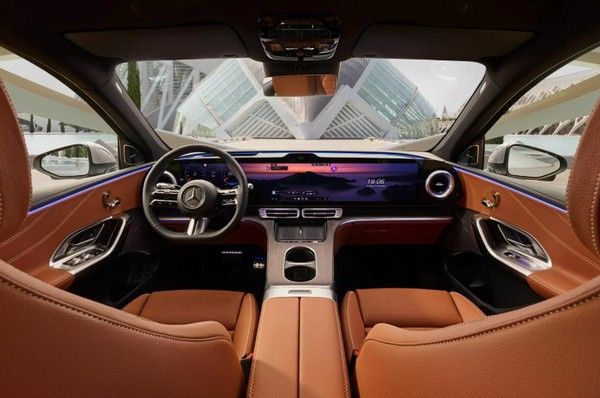 梅赛德斯-奔驰GLC EQ三排七座版纯电SUV参数配置