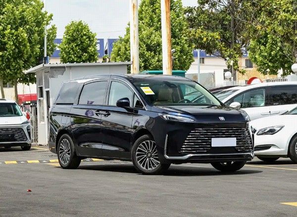 中大型MPV GL8陆尚GL8陆尊推出年末限时购车福利