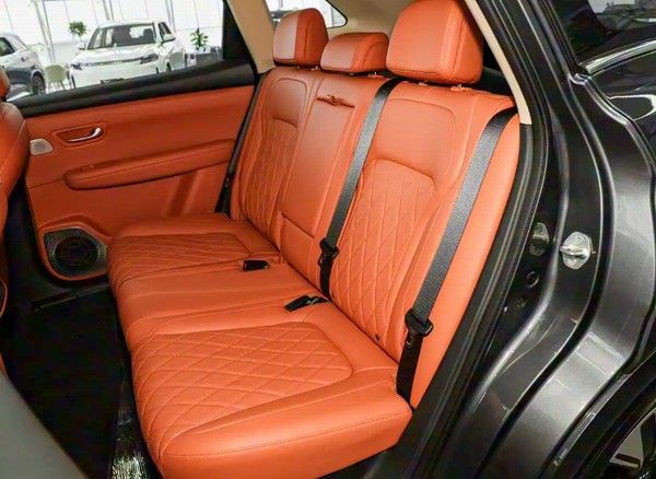 赛力斯蓝电中型SUV新款蓝电E5 PLUS正式上市价格