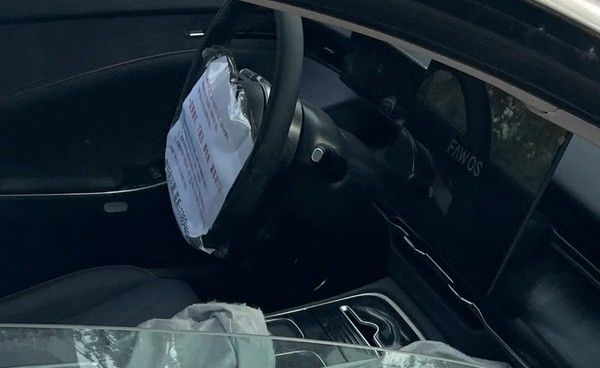 疑似红旗H5纯电版谍照全新外观内饰价格参数配置