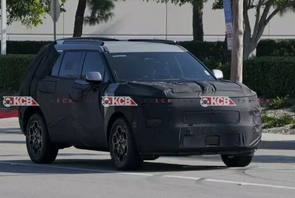 全新现代途胜即将亮相路试曝光新车预计2026年亮相