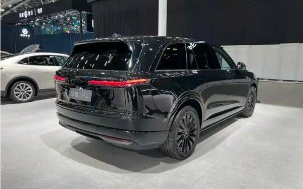 乐道L90黑骑士特别版全国同步开启交付限量999台