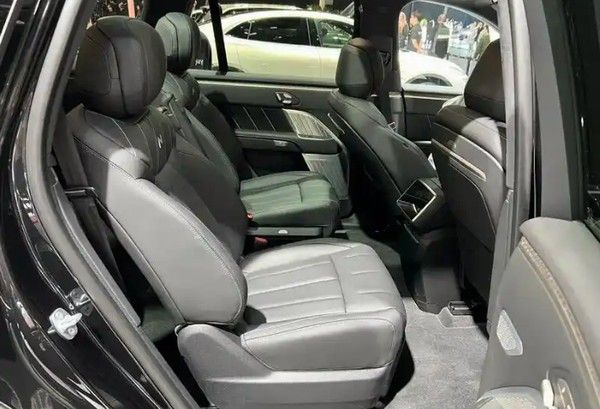 乐道L90黑骑士特别版全国同步开启交付限量999台