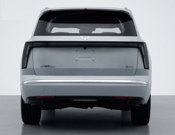 五菱星光l插混suv入网申报车型亮相5座/6座版可选