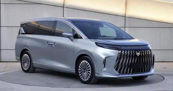 北汽极狐全新MPV车型N80KS预计将于2026年上市