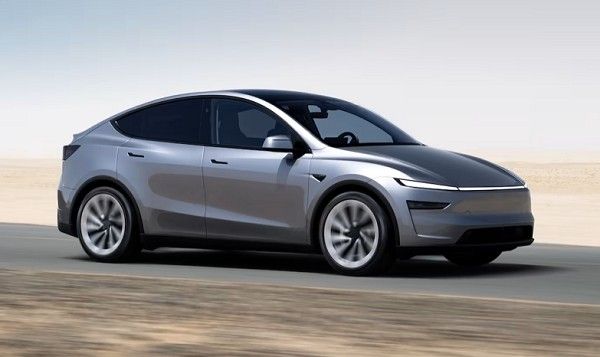 段永平近期购入一辆特斯拉Model Y并分享驾驶体验