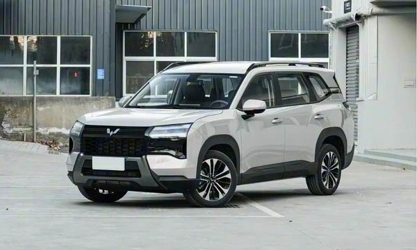 五菱星光全新SUV或定名星光560将于12月9日揭晓