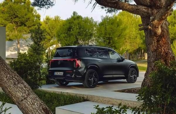 梅赛德斯-奔驰紧凑型SUV全新一代奔驰GLB车型官图