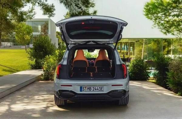 梅赛德斯-奔驰紧凑型SUV全新一代奔驰GLB车型官图