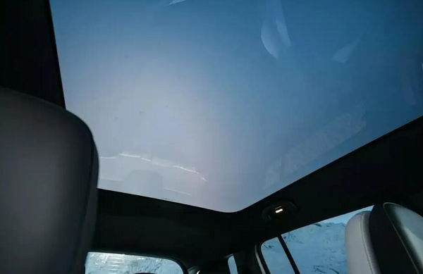 梅赛德斯-奔驰紧凑型SUV全新一代奔驰GLB车型官图