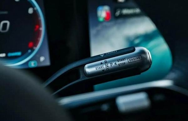 梅赛德斯-奔驰紧凑型SUV全新一代奔驰GLB车型官图