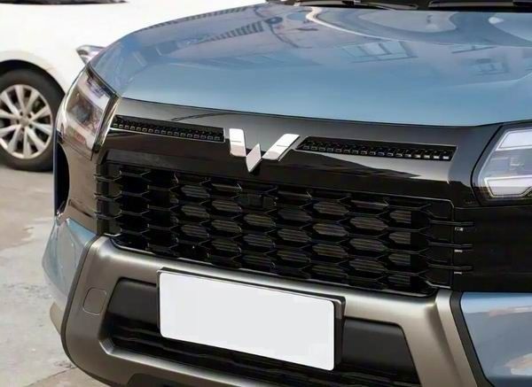 五菱汽车星光家族全新星光560价格参数配置5座布局