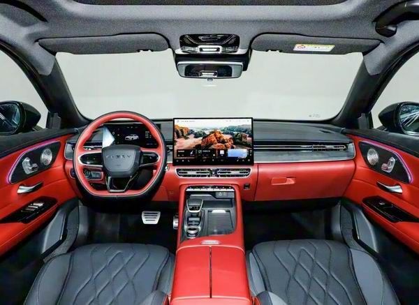 奇瑞艾瑞泽8 PRO 400T车型正式上市价格参数配置