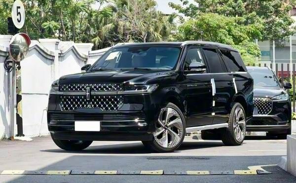 林肯mpv商务车假想图曝光并为其命名为Wayfarer