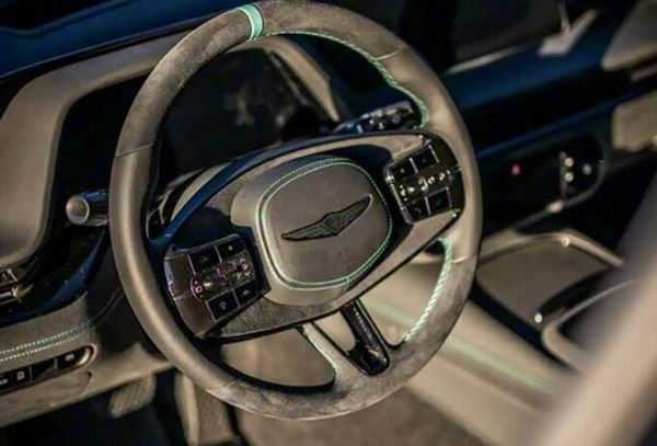 捷尼赛思g90wingback亮相行政加长版概念车官图