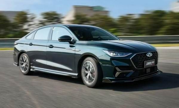 奇瑞艾瑞泽8 PRO 400T车型正式上市价格参数配置