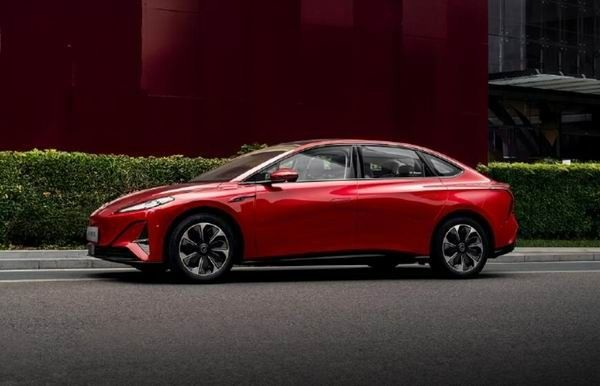 一汽红旗天工05车型新增苹果数字钱包UWB车钥匙功能