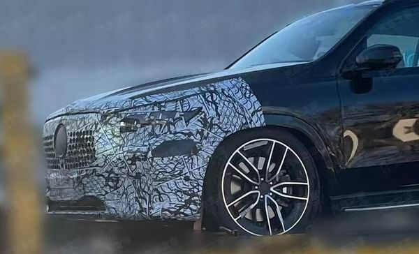 国产奔驰GLE测试谍照曝光新车计划2026年正式推出