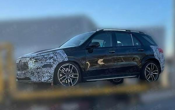 国产奔驰GLE测试谍照曝光新车计划2026年正式推出