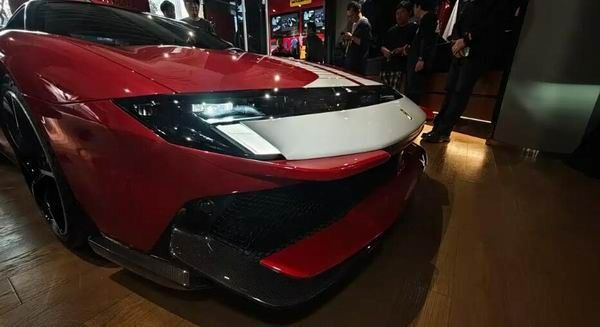 法拉利849 Testarossa上海Casa Ferrari完成中国首秀