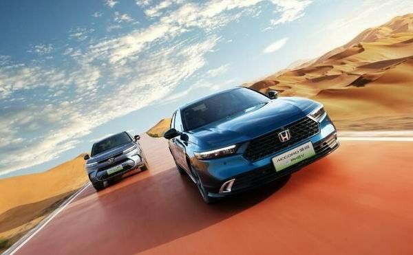 本田汽车推出搭载AI自动驾驶技术混动车型与纯电车型
