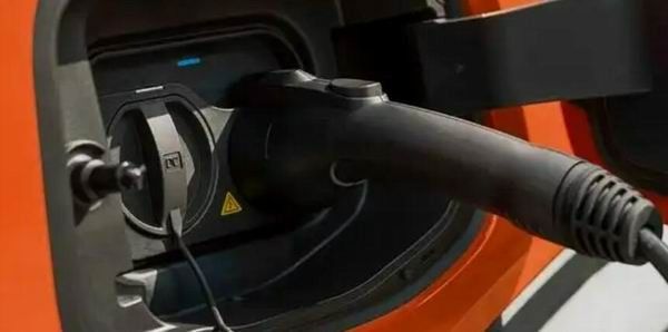 福特智趣烈马正式下线配置参数什么时候上市价格