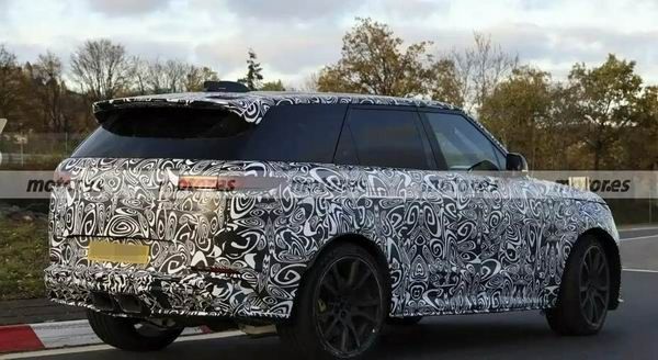 新款路虎揽胜运动SV车型谍照新款揽胜运动SV将2027年发布