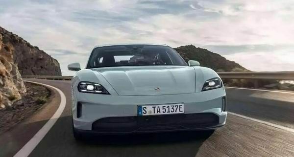 保时捷2025年款Taycan重大升级提升续航和充电性能